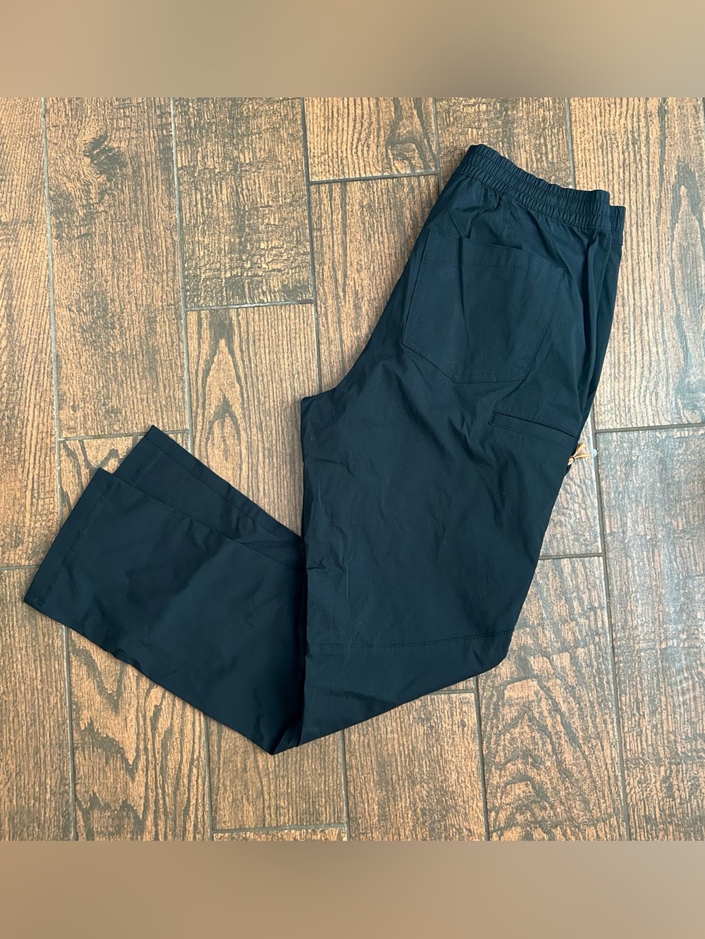 Women’s black Alaskan headgear Access Point Pull-on Slim Leg Pants size 10